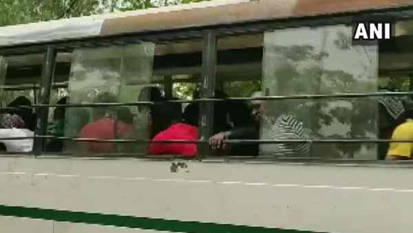 विदेशी नागरिकों के पास के बड़ी मात्रा में मिले नशीले पदार्थ