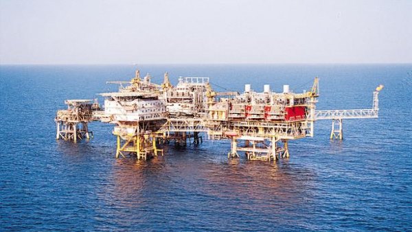 Oil prices expected to decline in 2019 t0 20 says Economic Survey Oil prices expected to decline in 2019 t0 20 says Economic Survey