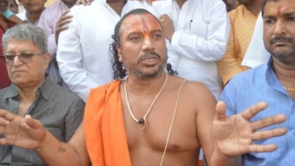 'दोस्त की बहन के साथ इस तरह का काम करना धोखा'