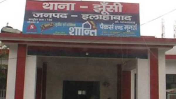 man enters in the old woman room in ashram and physically attacks her man enters in the old woman room in ashram and physically attacks her