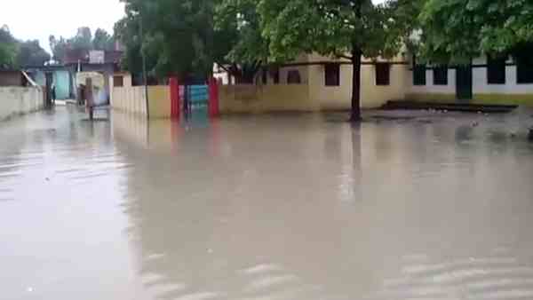 heavy rain since three days in the city heavy rain since three days in the city