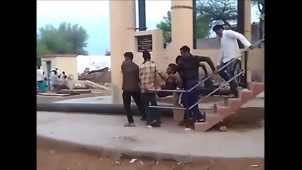इस तरकीब से उतारा नीचे