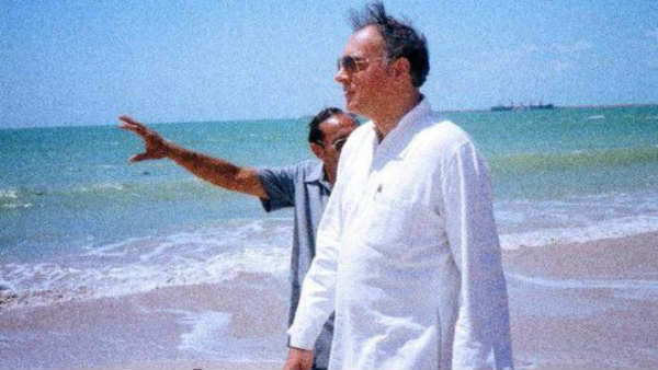 rajiv-ganhdi.jpg rajiv-ganhdi.jpg