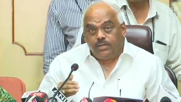 स्पीकर जल्द बागी विधायकों पर लेंगे फैसला