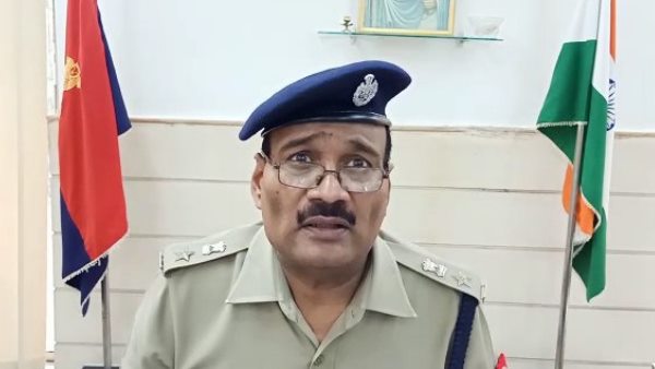 minor girl physically attacked in fatehpur minor girl physically attacked in fatehpur