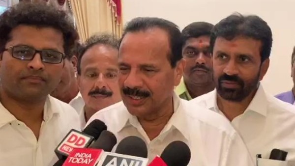 Sadananda Gowda says B S Yeddyurappa will be the Chief Minister if a new Government is formed Sadananda Gowda says B S Yeddyurappa will be the Chief Minister if a new Government is formed