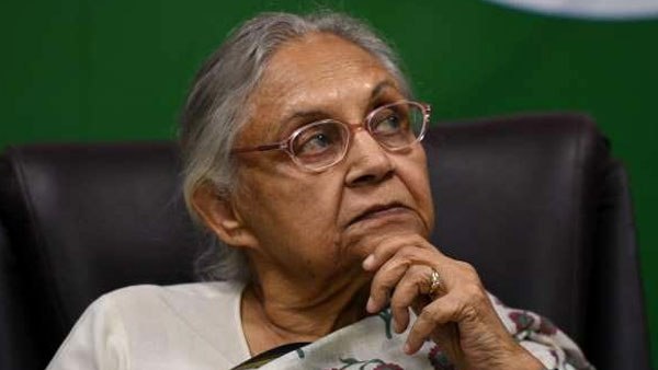 इंदिरा ने पहचाना उनका प्रशासनिक कौशल