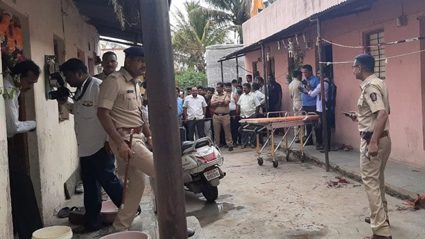 सांई नगरी शिरडी में एक ही परिवार के 3 लोगों की हत्या सांई नगरी शिरडी में एक ही परिवार के 3 लोगों की हत्या