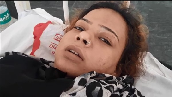 sister beaten by her brothers in moradabad, hospitalized sister beaten by her brothers in moradabad, hospitalized