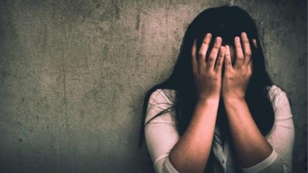 man cutt off wife nose for refusing prostitution man cutt off wife nose for refusing prostitution
