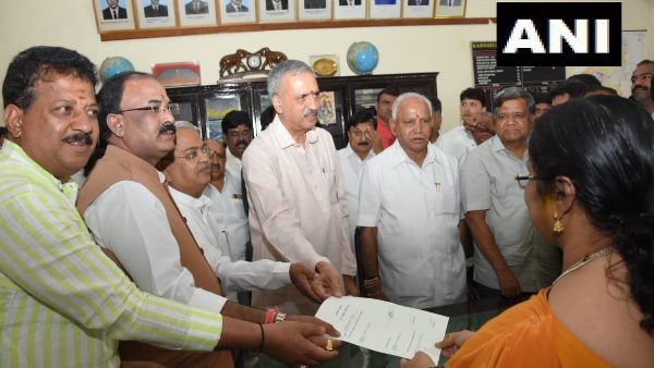 Vishweshwar Hegde Kageri files nomination for the post of Speaker in Karnataka Assembly Vishweshwar Hegde Kageri files nomination for the post of Speaker in Karnataka Assembly