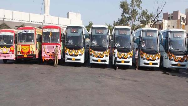 ST Corporation isnt paying 3248 crore to the gujarat government ST Corporation isnt paying 3248 crore to the gujarat government