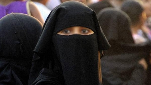 wife ask for 30 rupees husband gives triple talaq wife ask for 30 rupees husband gives triple talaq