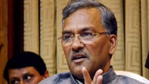 शैक्षिक योग्यता को भी दी है चुनौती