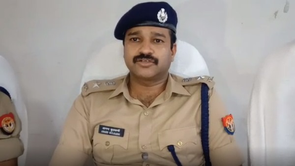 indecent behaviour with foreign woman in varanasi indecent behaviour with foreign woman in varanasi