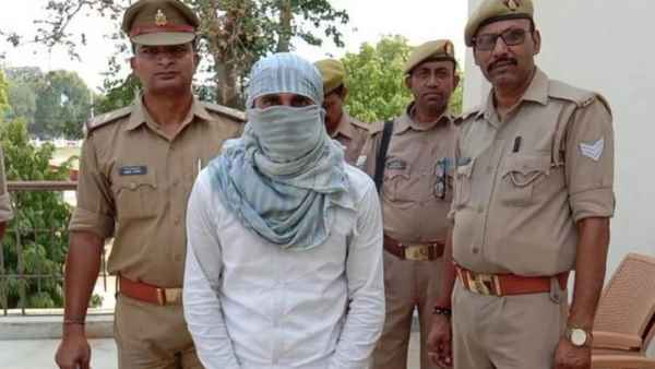 दो साल पहले हुए थी जान-पहचान