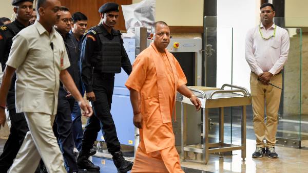 योगी की एनकाउंटर नीति पर सवाल?