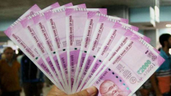 52 लाख केंद्रीय कर्मचारियों को तोहफा
