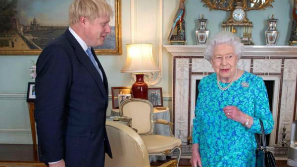 UK Media: The Queen has approved order to suspend UK Parliament till 14 October, couple of weeks before Brexit deadline. UK Media: The Queen has approved order to suspend UK Parliament till 14 October, couple of weeks before Brexit deadline.