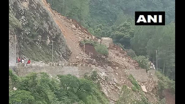 Uttarakhand: Portion of Badrinath National Highway near Mayapur in Chamoli Uttarakhand: Portion of Badrinath National Highway near Mayapur in Chamoli blocked after boulders fell on the road, today.blocked after boulders fell on the road, today. Uttarakhand: Portion of Badrinath National Highway near Mayapur in Chamoli Uttarakhand: Portion of Badrinath National Highway near Mayapur in Chamoli blocked after boulders fell on the road, today.blocked after boulders fell on the road, today.