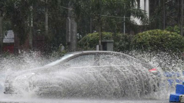 कर्नाटक के तटीय इलाकों में भारी से भारी बारिश होने का अनुमान