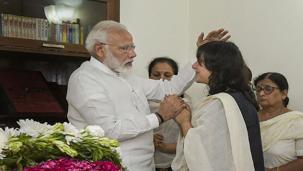 दिल का दौरा पड़ने से निधन