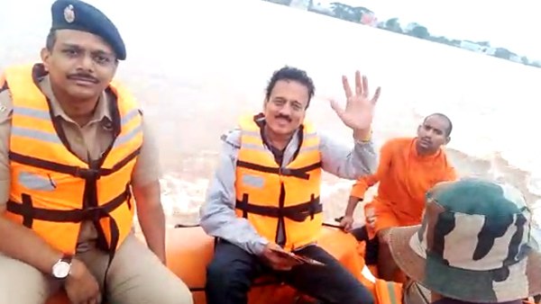 मंत्री गिरिश महाजन भी विवाद में फंसे