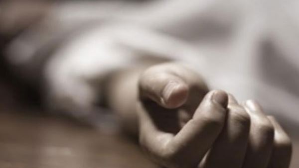 The Manager at IndiGo, who was shot at by unidentified bike-borne men in Punaichak area of Patna, dies. The Manager at IndiGo, who was shot at by unidentified bike-borne men in Punaichak area of Patna, dies.
