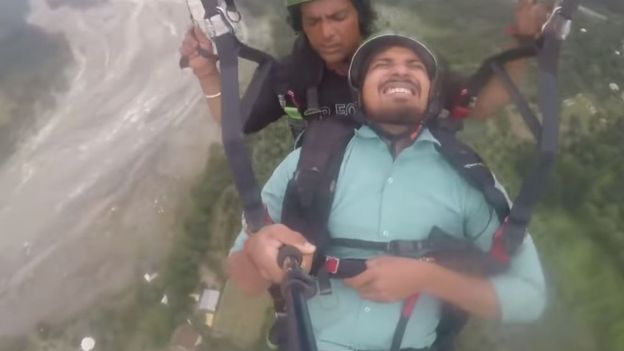 VIRAL GRAB VIRAL GRAB