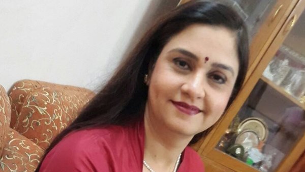 एंकरिंग में हासिल किया नया मुकाम