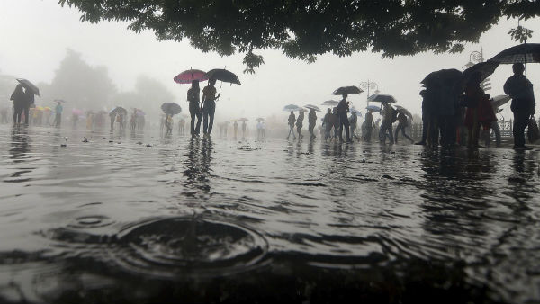 कर्नाटक में भारी बारिश