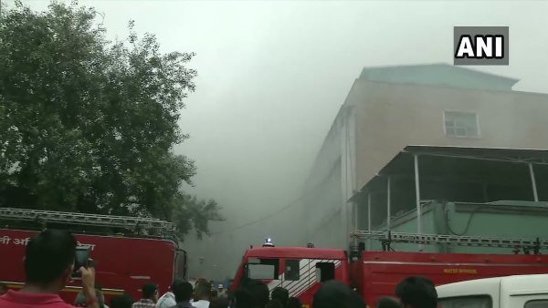 आग लगने की खबर सुन हॉस्टल से सेंटर पहुंचे थे डॉक्टर