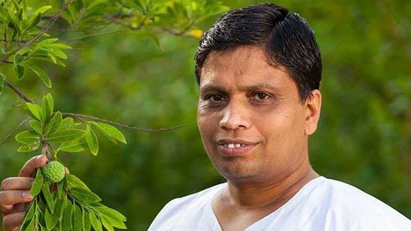 25, 600 करोड़ रुपए के मालिक हैं बालकृष्ण