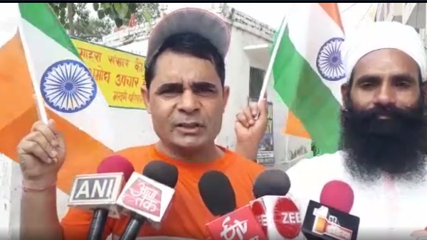 Balveer Bhartiya of Sikar Rajasthan hoists Tiranga on Lalchowk of Srinagar Balveer Bhartiya of Sikar Rajasthan hoists Tiranga on Lalchowk of Srinagar