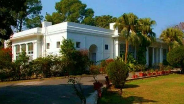 More than 50% of former MPs left government bungalow due to fear of electricity and water cuts More than 50% of former MPs left government bungalow due to fear of electricity and water cuts