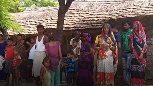 child dead many ill from mysterious disease in barabanki child dead many ill from mysterious disease in barabanki