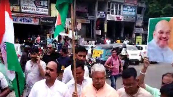 Madhya Pradesh celebration on article-370 revoked from jammu and kashmir Madhya Pradesh celebration on article-370 revoked from jammu and kashmir