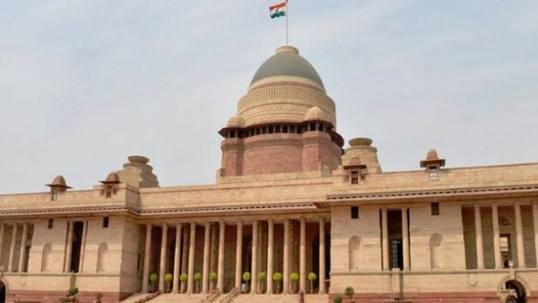 24 सरकारी इमारतें खतरे की जद में