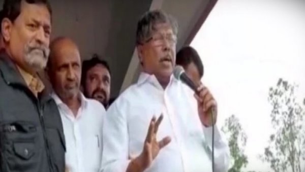 चंद्रकांत पाटिल ने खोया आपा