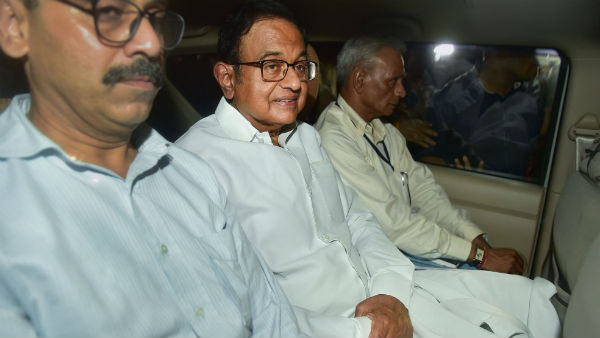 बुधवार को हुए गिरफ्तार