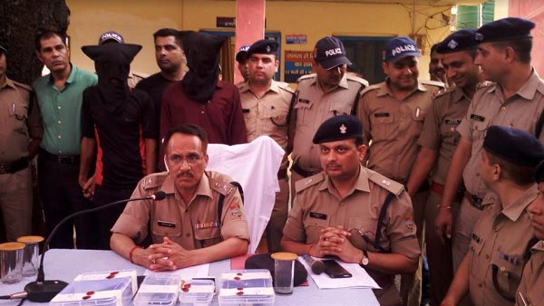 हत्यारों को कैदियों ने पिस्टल-कारतूस भी उपलब्ध करवाये