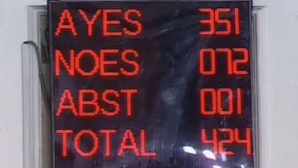 अनुच्छेद 370 को रद्द करने का प्रस्ताव लोकसभा में पारित