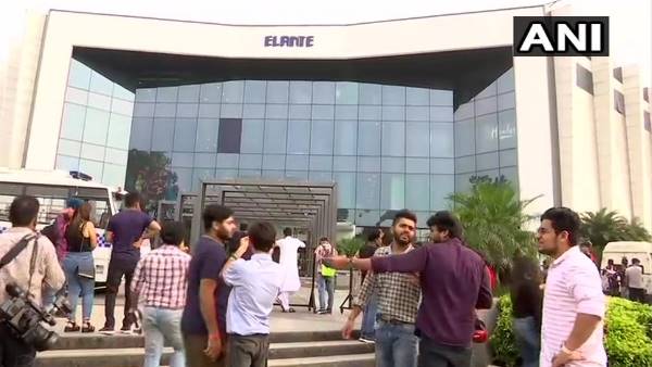 Elante Mall Chandigarh evacuated after threat of Bomb, police say no explosive found Elante Mall Chandigarh evacuated after threat of Bomb, police say no explosive found