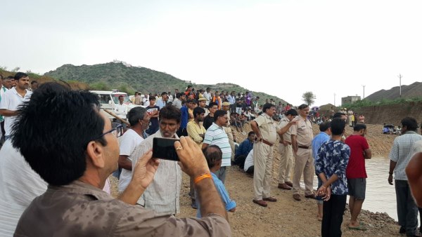 Four Young Man Drowned in water at Gopalpura sujangarh Churu Four Young Man Drowned in water at Gopalpura sujangarh Churu