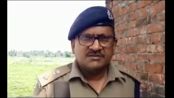घटनास्थल पर सल्फास की गोलियां मिली