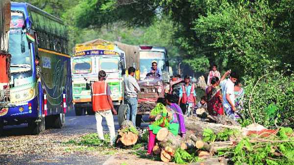 'सरकार मुआवजा भी पर्याप्त नहीं देती'