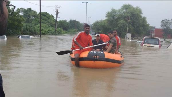 घर से नहाने निकले बच्चे डूबे