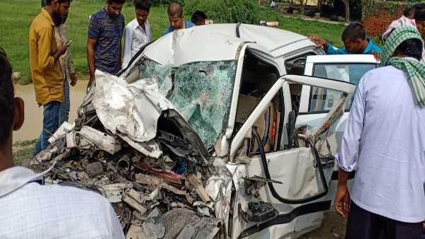 father, mother and his son died in an accident on highway father, mother and his son died in an accident on highway