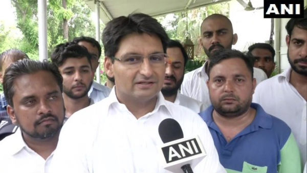 Article 370 के समर्थन के बाद अब कांग्रेस नेता दीपेंद्र सिंह हुड्डा ने कही ये बात Article 370 के समर्थन के बाद अब कांग्रेस नेता दीपेंद्र सिंह हुड्डा ने कही ये बात