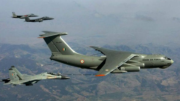 रवाना किए गए थे दो मिग-21